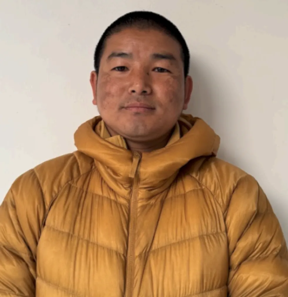 Khenpo Dawa Tsering